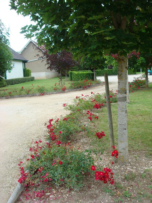 Village-Chalets Le Ru Du Pre Deux Rivieres Room photo