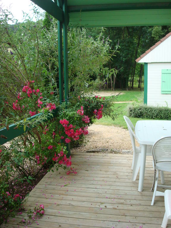 Village-Chalets Le Ru Du Pre Deux Rivieres Room photo