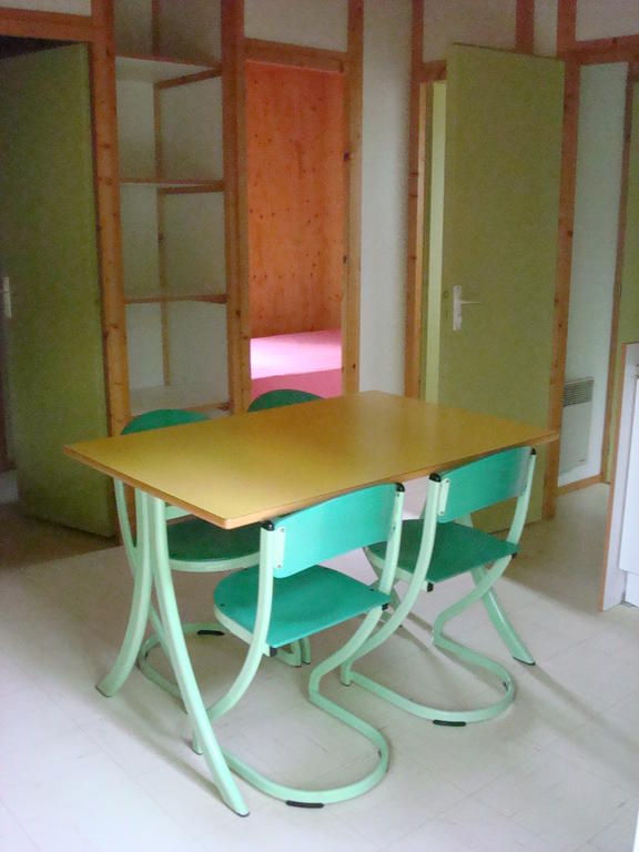 Village-Chalets Le Ru Du Pre Deux Rivieres Room photo